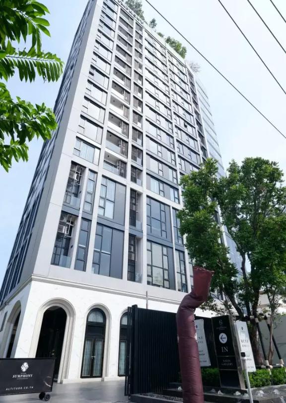 Altitude Symphony Charoenkrung one bedroom apartment for rent