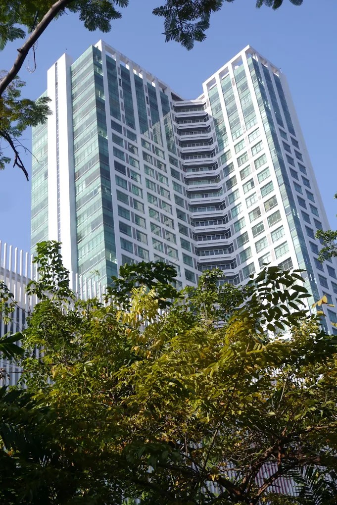 Baan Sathorn Chao Phraya two bedroom apartment for rent