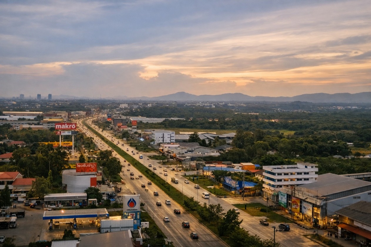 不赶行程、不打卡：中年外派泰国后，我们在罗勇认真生活了一年